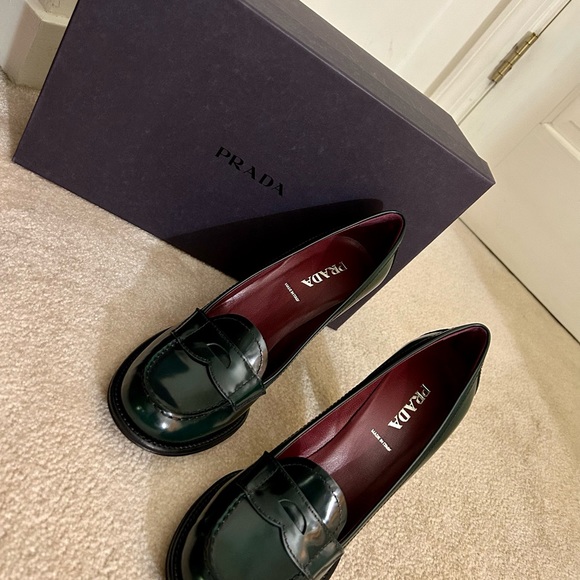 **SOLD**
Prada Vintage Spazzolato Fume High Heel Loafers - Picture 3 of 5